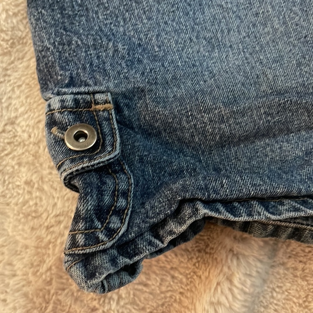 Cute Rue 21 jean shorts 9/10 - Picture 3 of 5